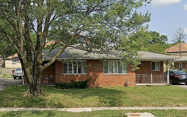 Photo of 1290 S James Rd, Columbus, OH