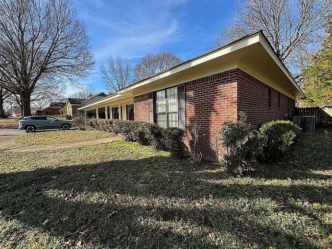 Image of 8250 Misty Meadows Ln