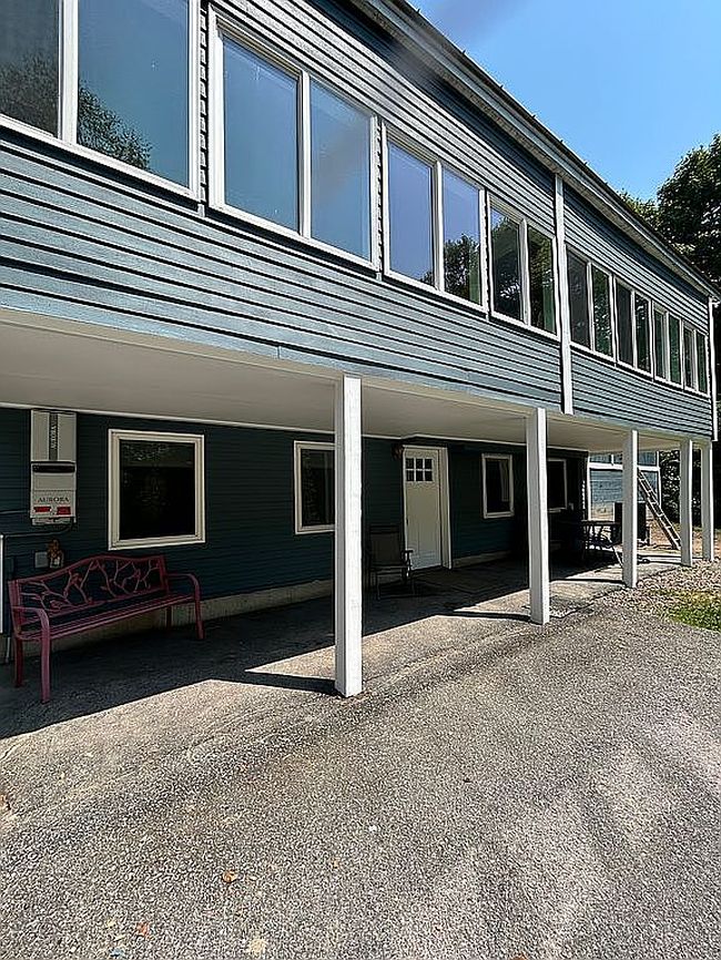 Photo of 11 Paddock Ln, Milton, VT