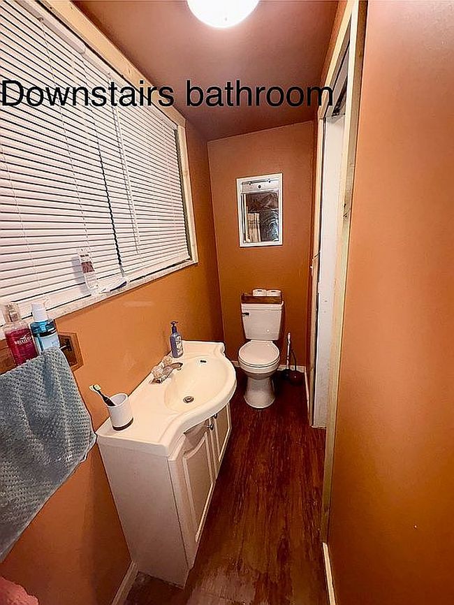 Photo of 274 Walnut Ln, West Newton, PA