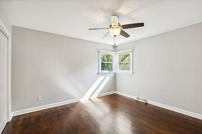 Image of 8118 Howard Ave