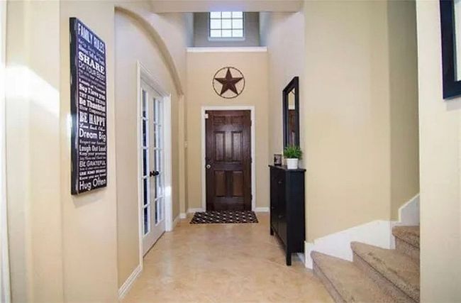 Photo of 12437 Lonesome Pine Pl, Fort Worth, TX
