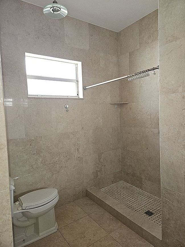 Photo of 2635 Se 4th Pl, Homestead, FL