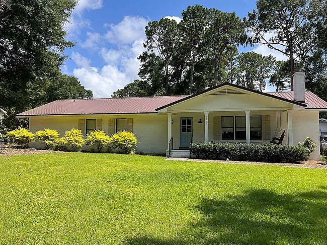 Preview of property located at 706 Olive Ave