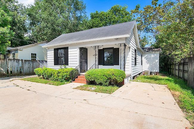 Preview of property located at 459 Pinehill Dr