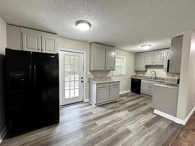 Photo of 3 Pembroke Ln, Taylors, SC