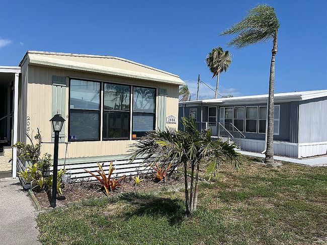 Image of 2086 Bamboo Ct