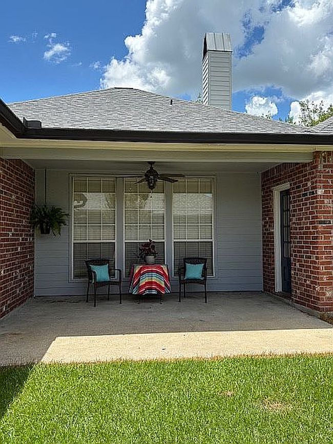 Image of 101 Asphodel Ct