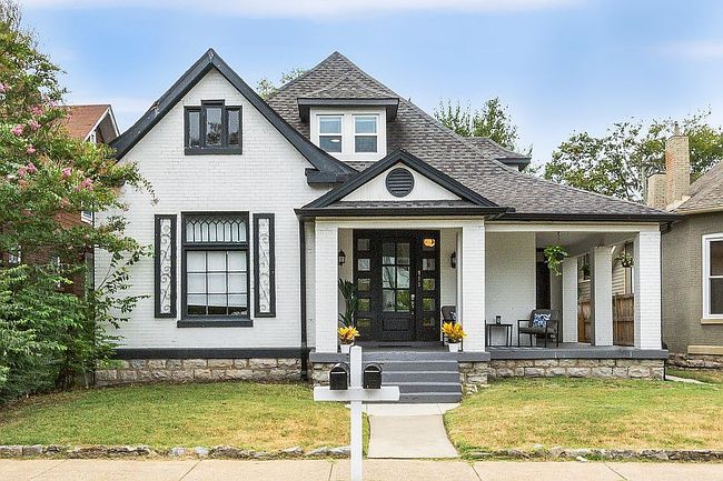 Image of 915 15th Ave S