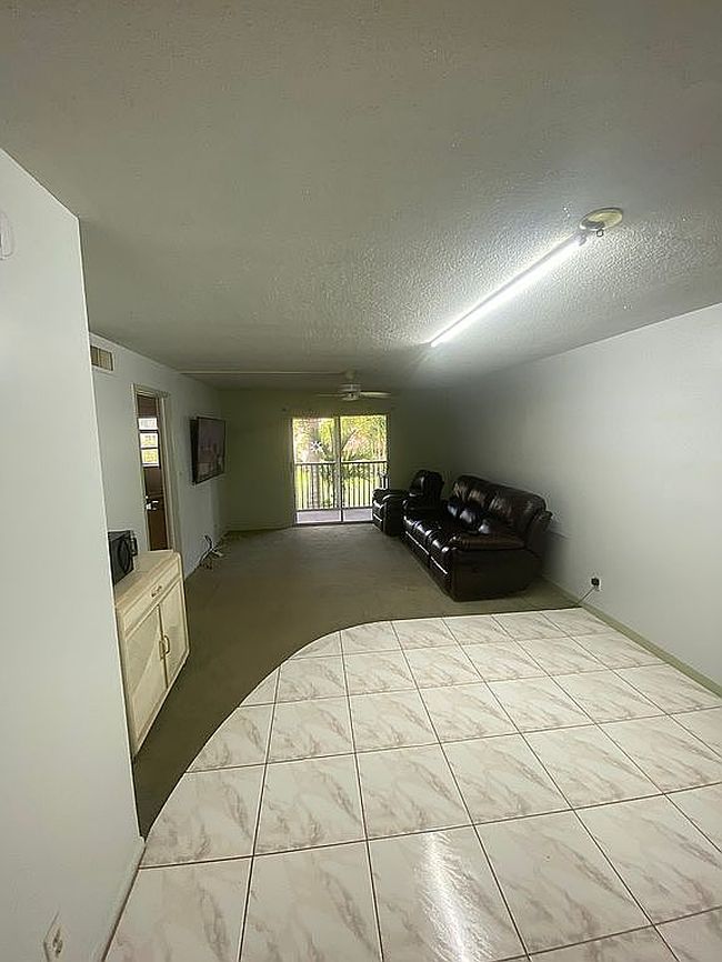Photo of 2601 Ne 14th Street Cswy Apt 222, Pompano Beach, FL