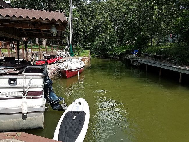 Additional photo 3 of property located at 109 N Bay Cir