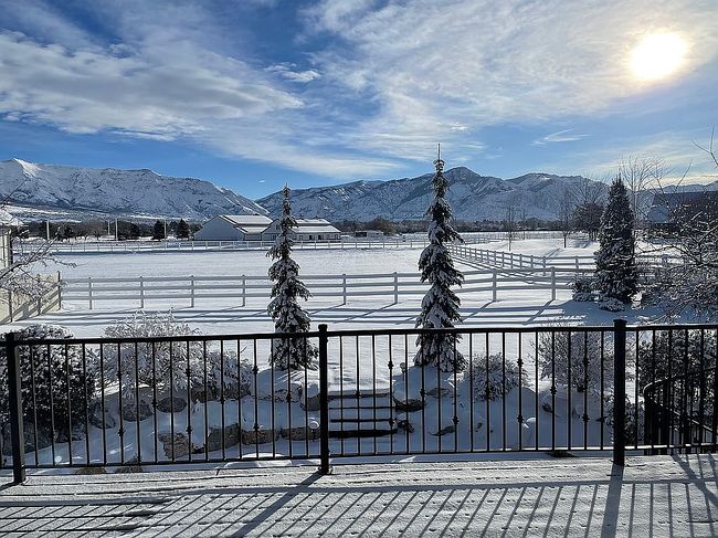 Photo of 2124 N Heritage Dr, Farr West, UT