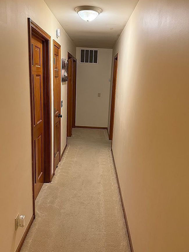 Image of 1009 Raymond Dr