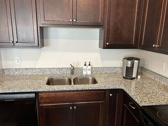 Photo of 58 Leaf Ct, Richmond Hill, GA
