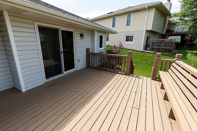 Additional photo 2 of property located at 410 Cloverdale Dr