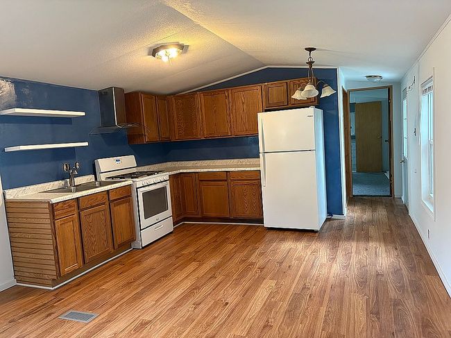 Photo of 4000 Hemlock Ct