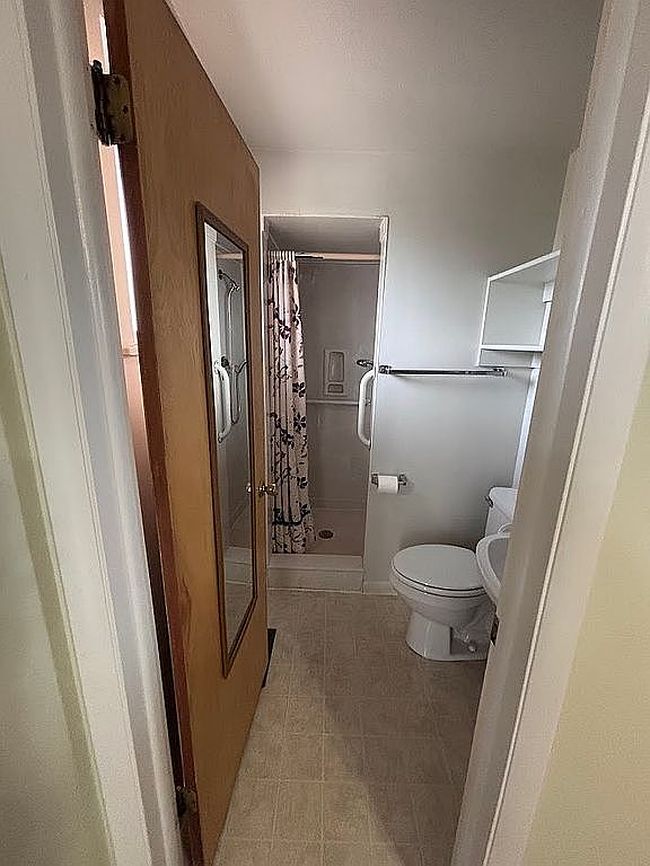 Photo of 133 S 300 E, Monticello, UT