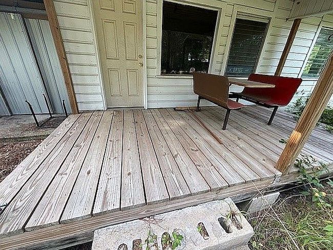 Additional photo 1 of property located at 1342 Ne Gum Swamp Rd