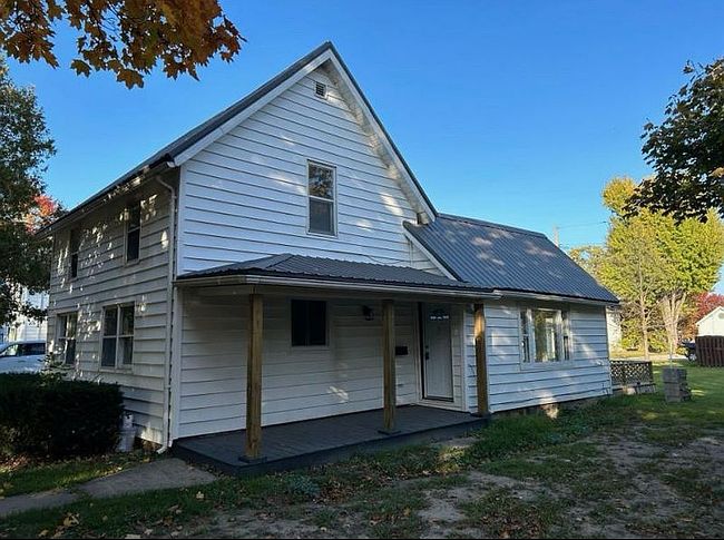 Photo of 227 N 2nd St
