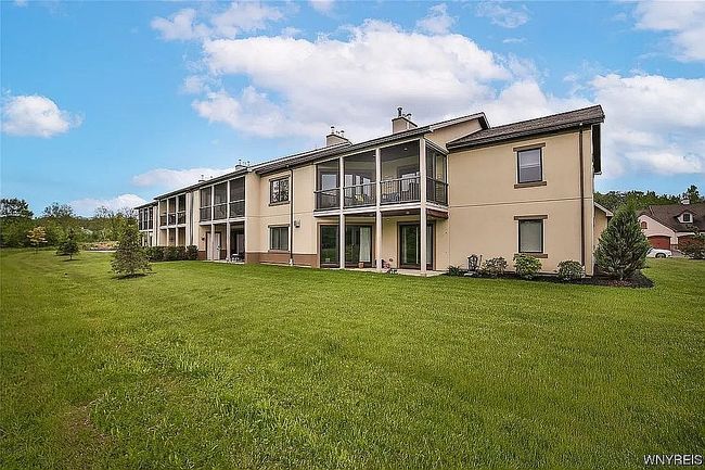 Photo of 743 Legacy Dr #209, Lewiston, NY