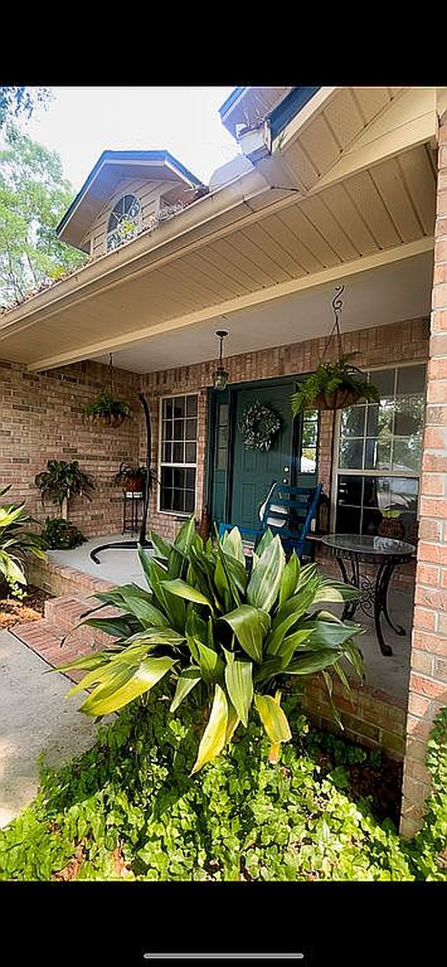 Image of 118 Nw Gray Gln