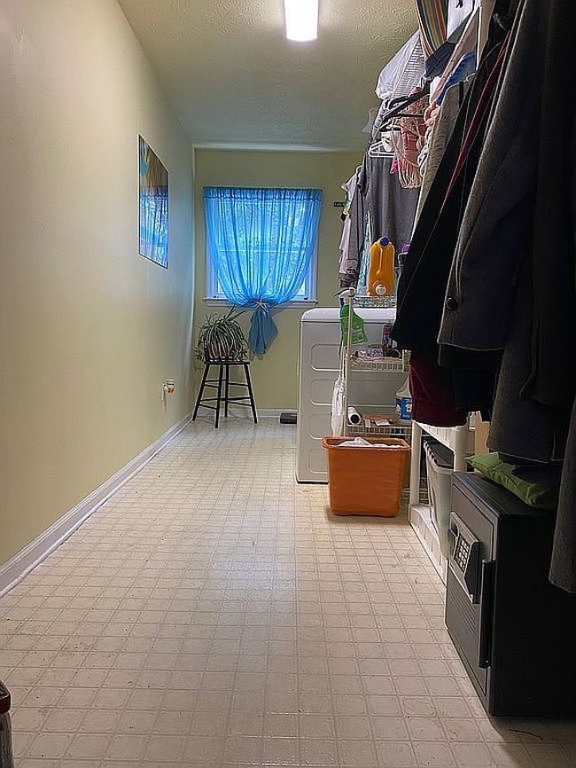 Additional photo 2 of property located at 3191 Limrick Ln