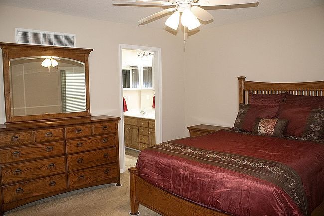 Photo of 109 W Fountain Cir, Gardner, KS
