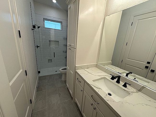 Image of 1036 Oak Bend Ln