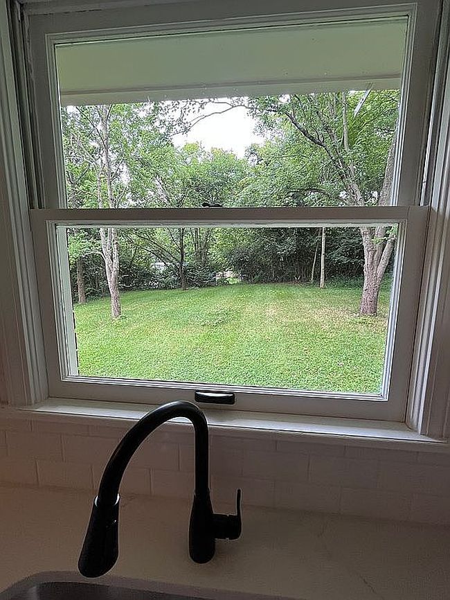 Photo of 425 Mill Run Way, La Grange, KY