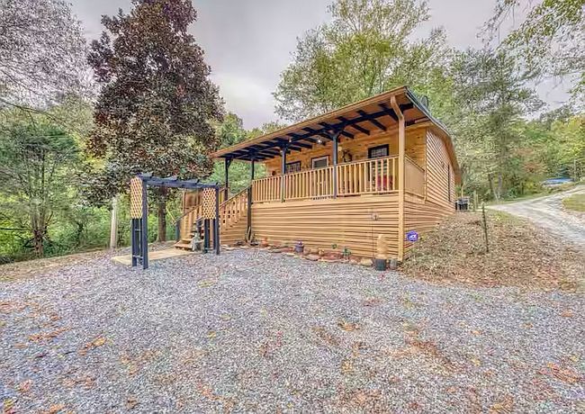 Image of 2611 C P Howard Dr