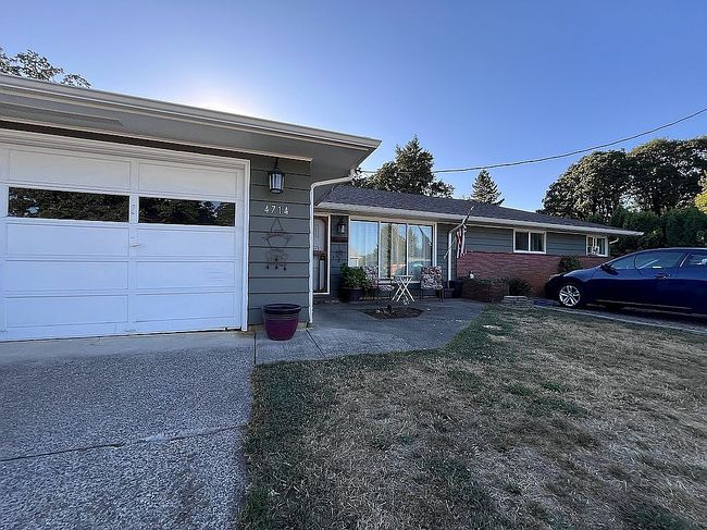 Photo of 4714 Willetta St Sw