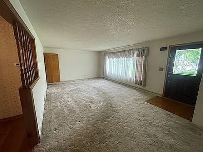 Photo of 444 W Pauline Dr, Clearfield, PA