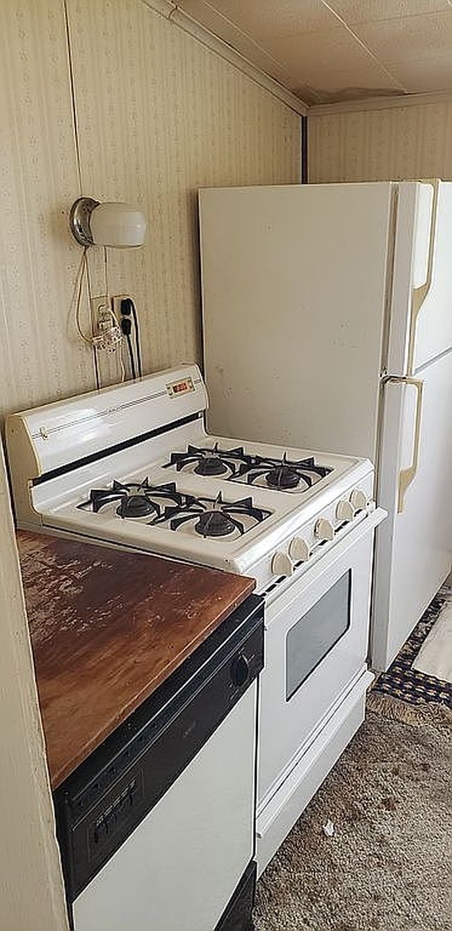 Photo of 102 S Stockton St, Toronto, KS