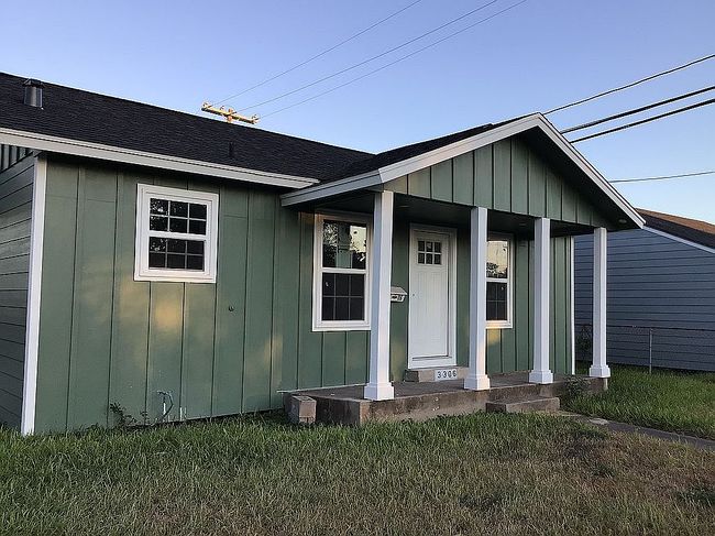 Photo of 3306 Churchill Dr, Corpus Christi, TX