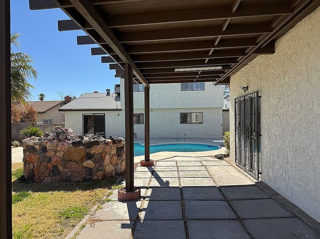 Image of 6880 Casa Linda Dr