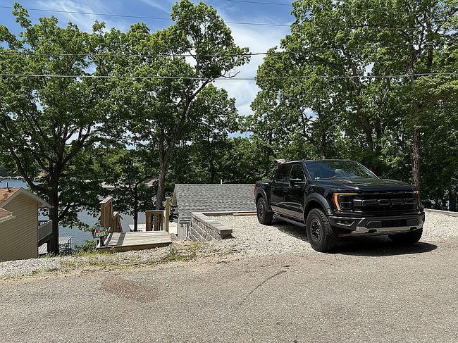 Photo of 105 Scenic Dr, Eldon, MO