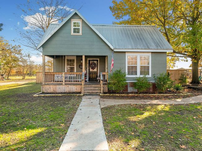 Preview of property located at 410 Paris St