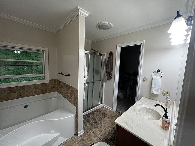 Additional photo 1 of property located at 3 Creek Side Dr