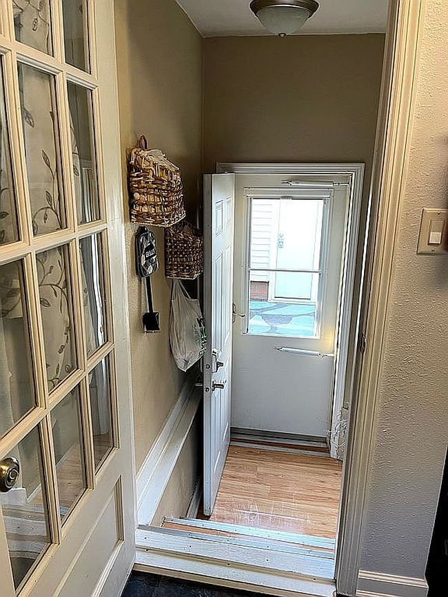 Photo of 915 11th St Nw, Minot, ND