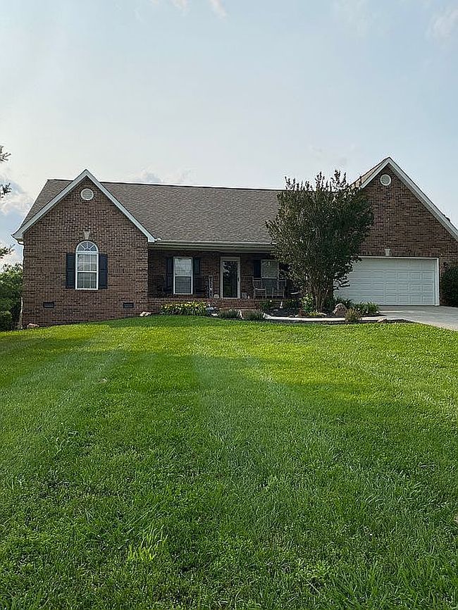 Photo of 455 Lager Dr, Maryville, TN