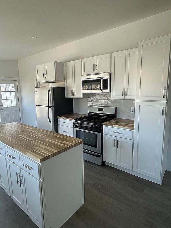Image of 914 Jonathan Dr