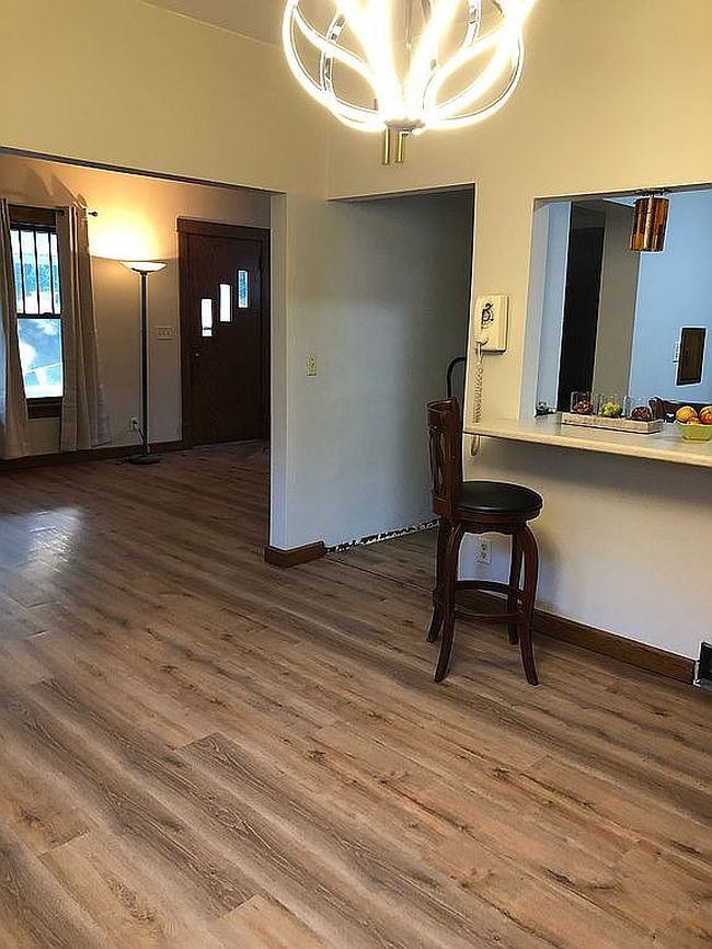 Photo of 1120 S Dakota Ave, Sioux Falls, SD