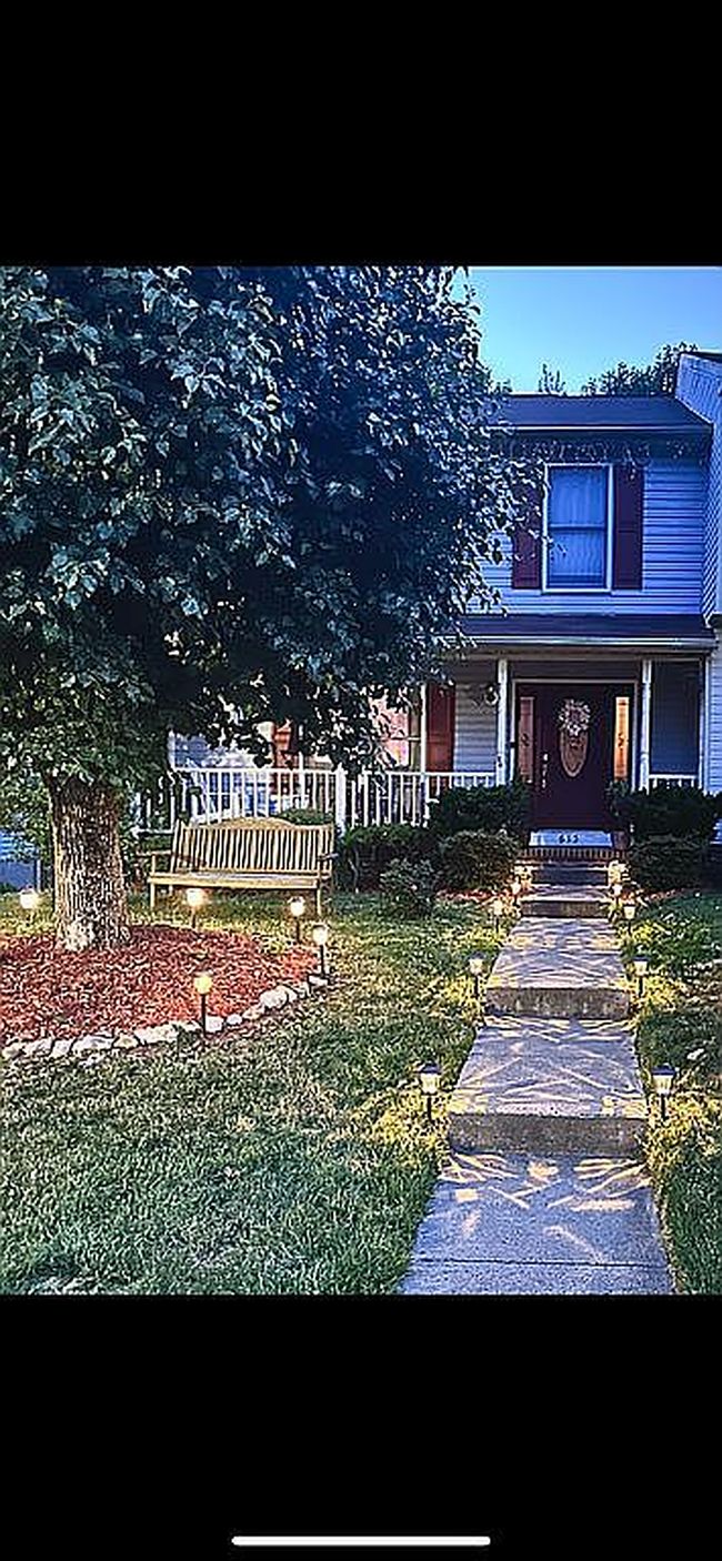 Image of 615 Kildonan Ct