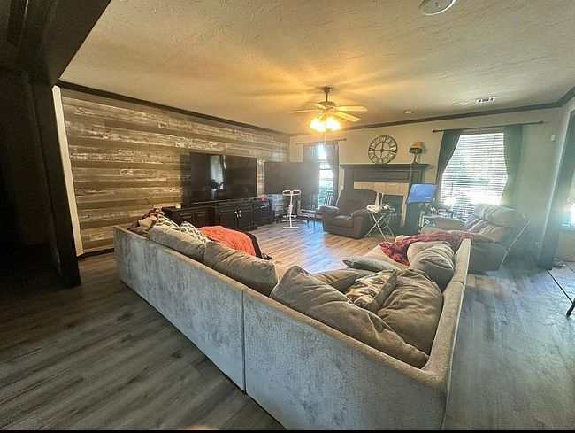 Preview of property located at 16355 Cobblestone Cir