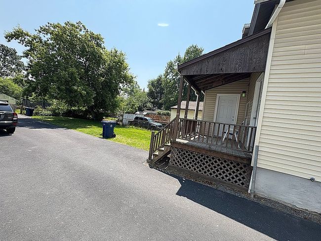 Photo of 42 Webb St, Lockport, NY