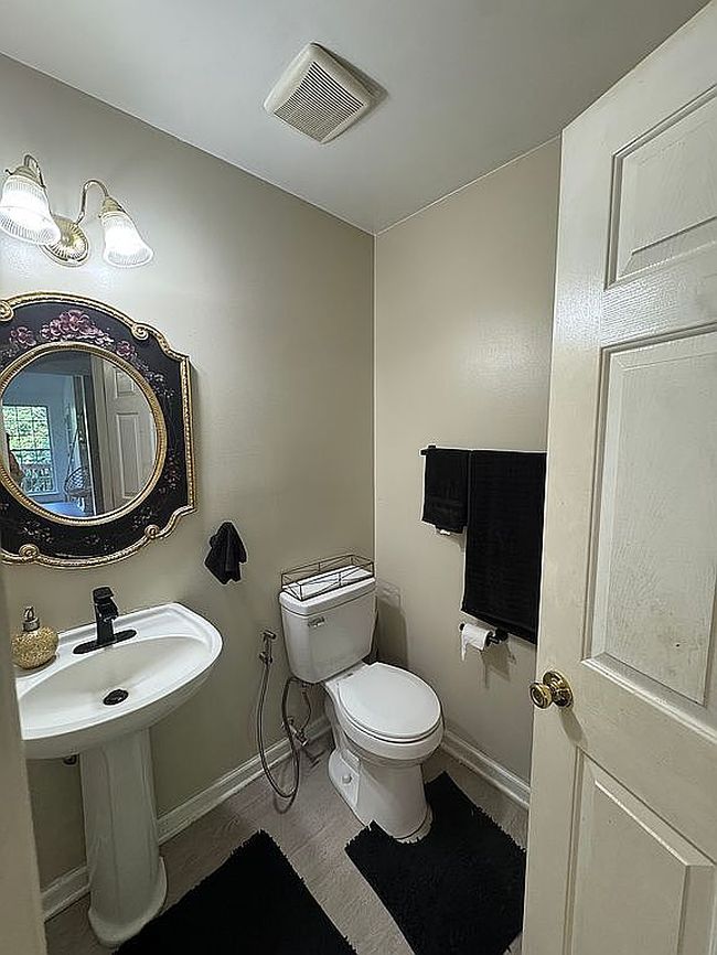 Preview of property located at 15489 Marsh Overlook Dr