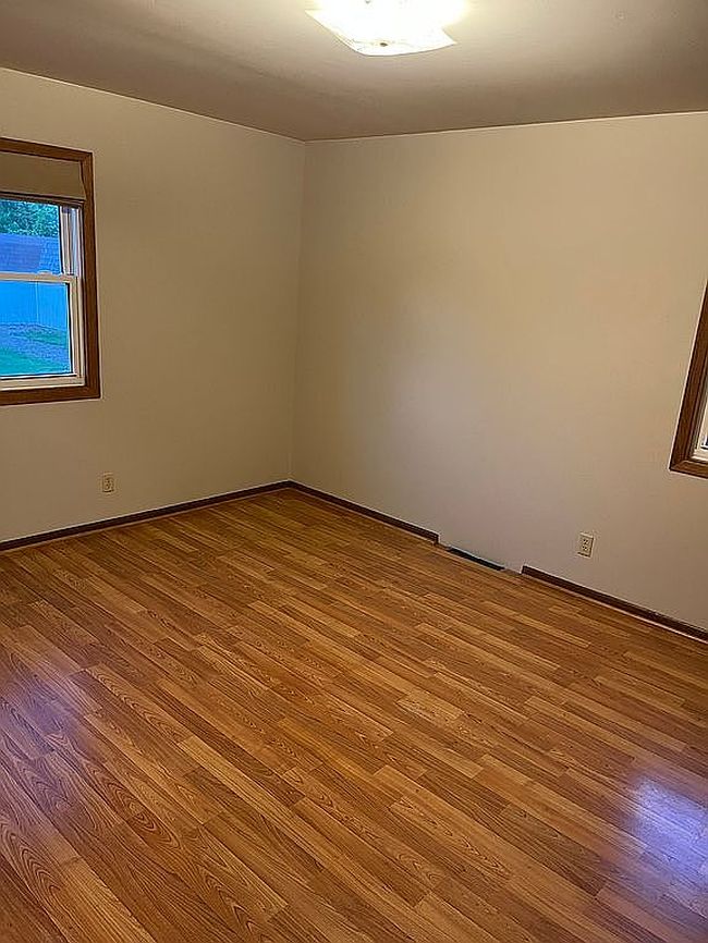 Image of 305 Euclid Ave
