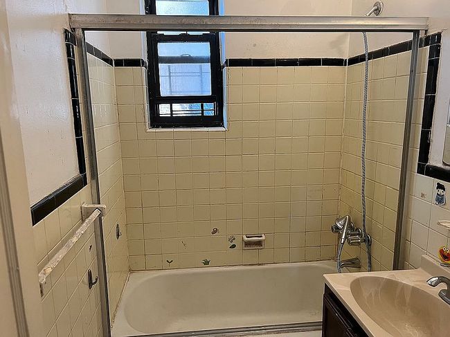 Photo of 26-16 Union St #2E, Flushing, NY