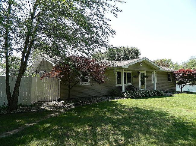 Image of 2 Watson Ln