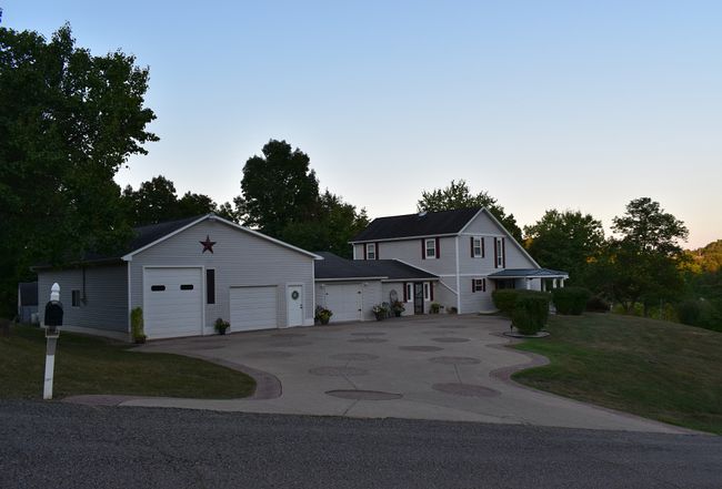 Preview of property located at 204 Ridgeview Dr
